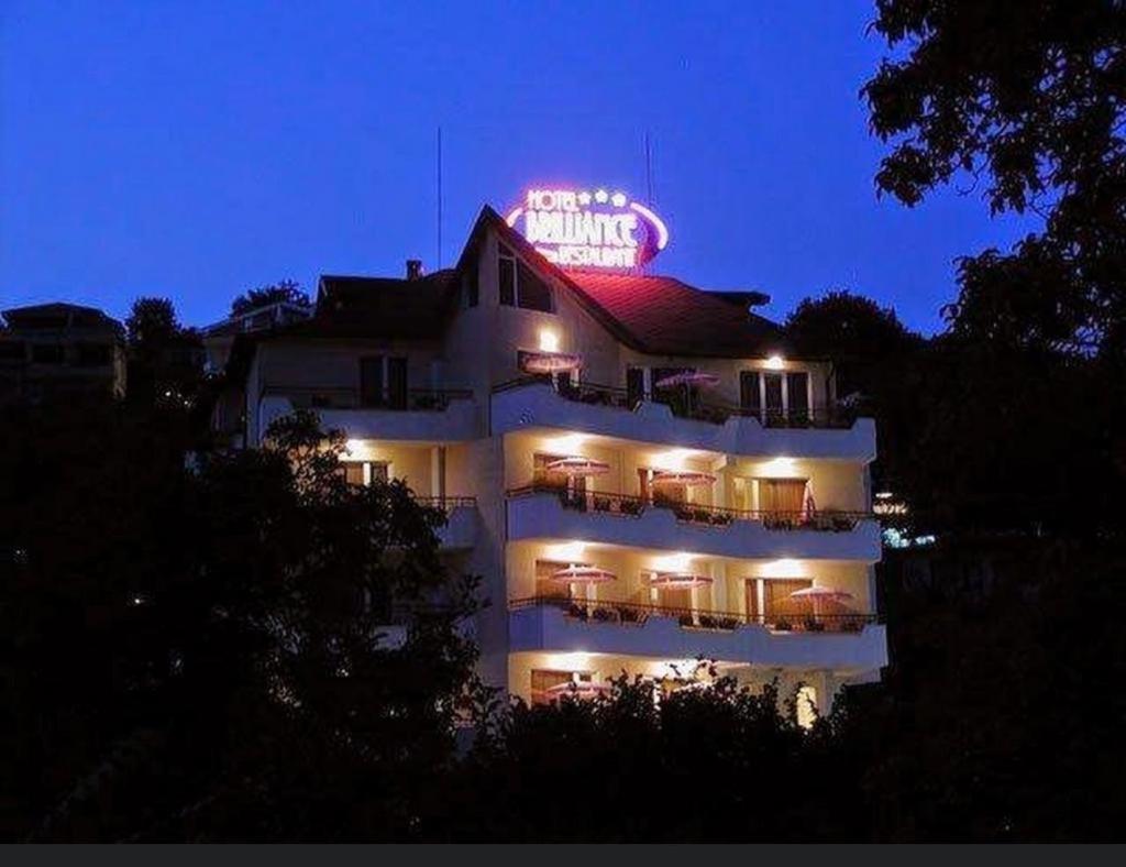 Brilliance Hotel Várna Kültér fotó