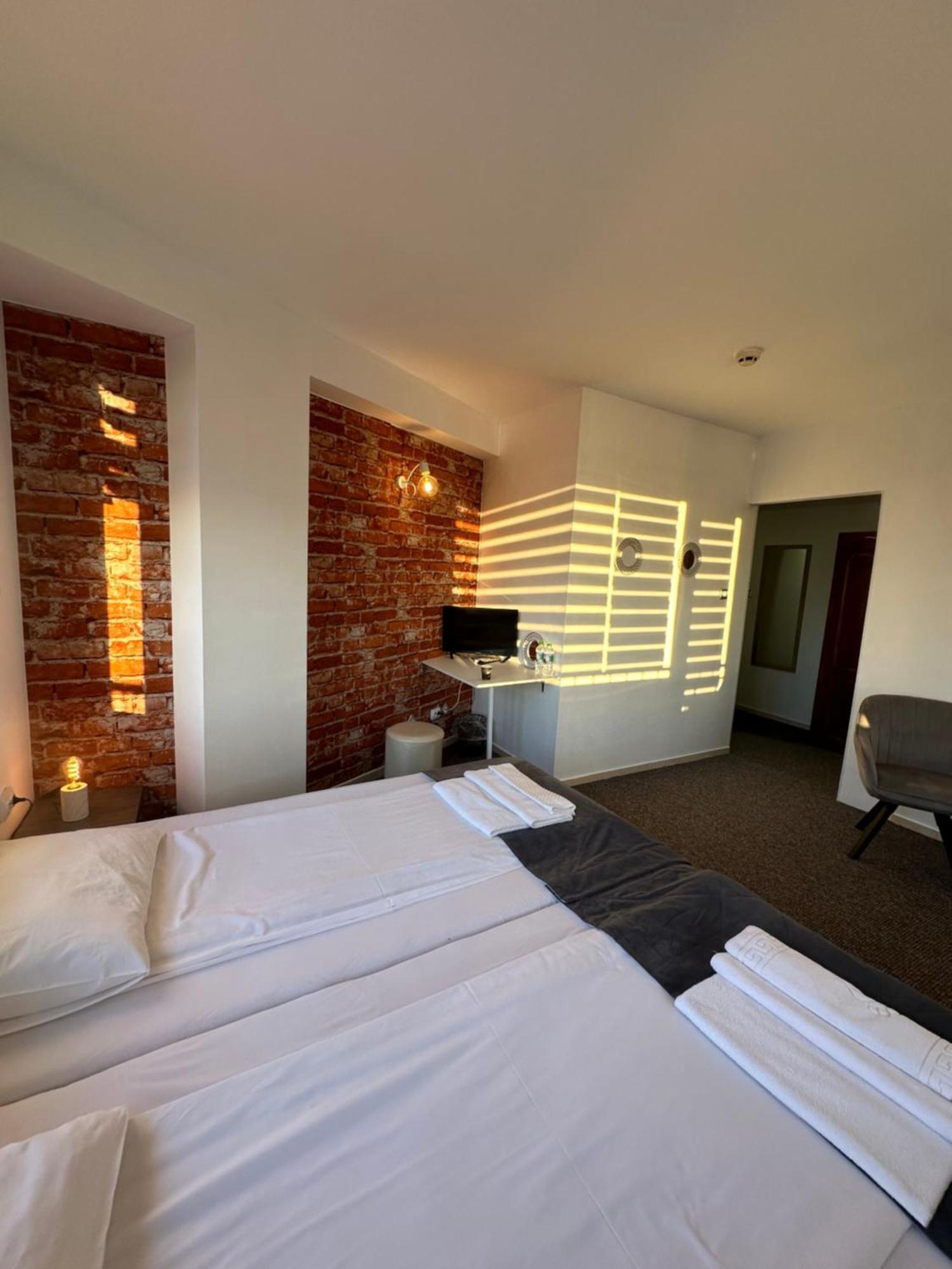 Brilliance Hotel Várna Szoba fotó