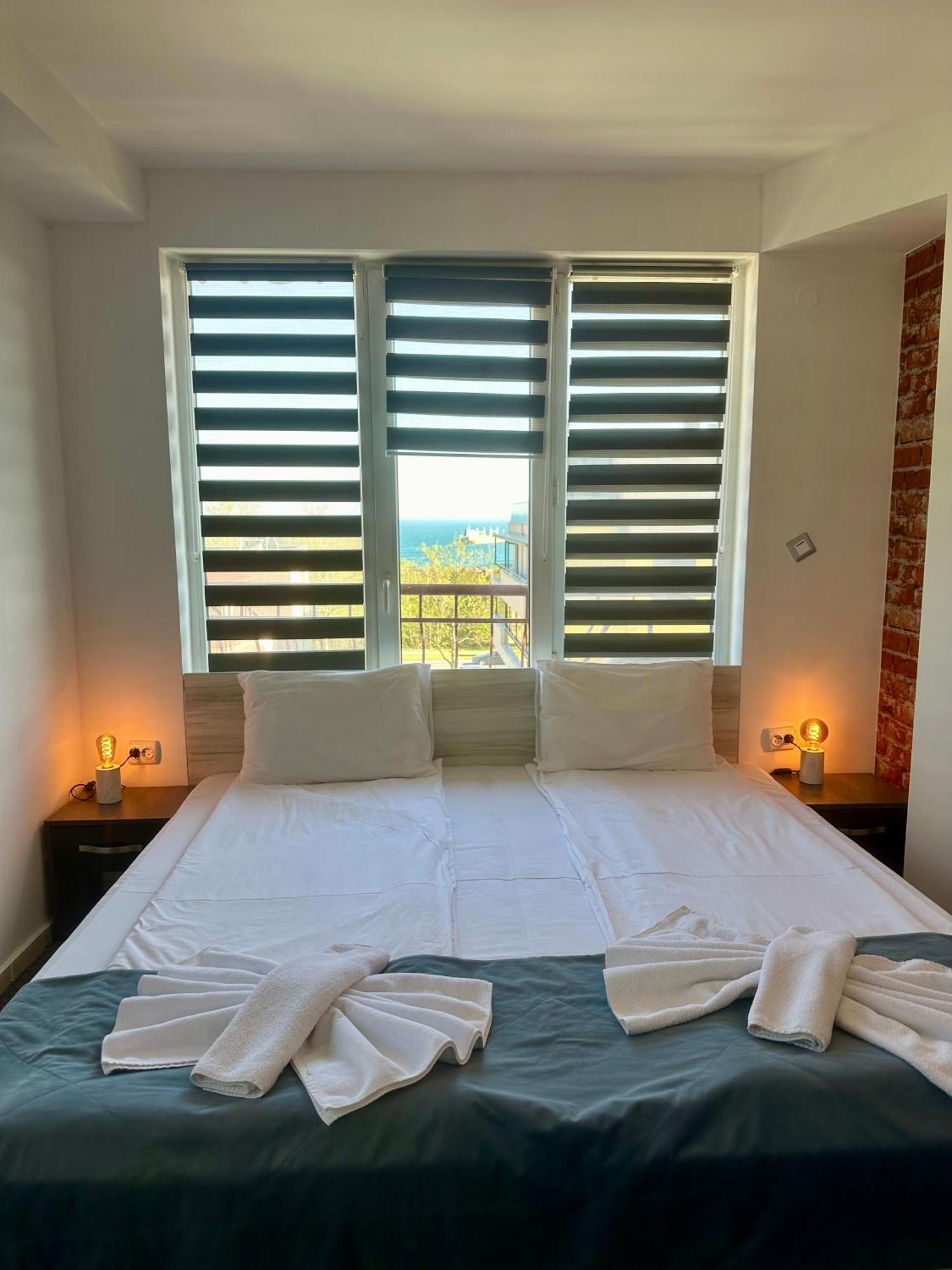 Brilliance Hotel Várna Kültér fotó